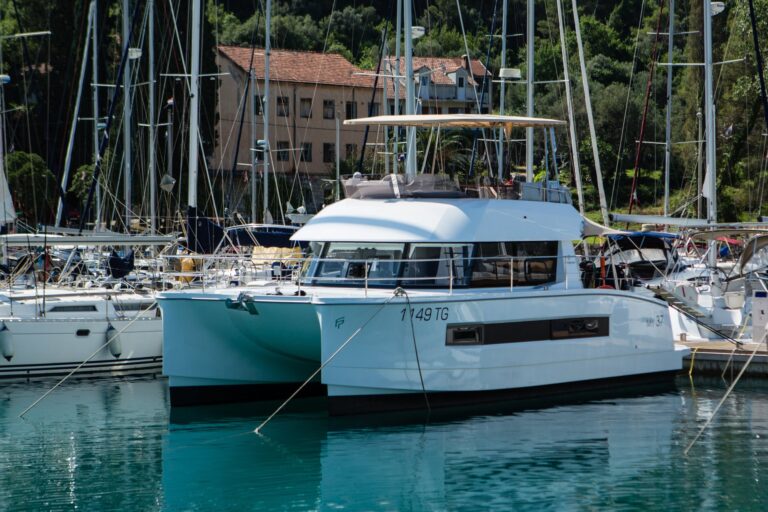 Fountaine Pajot MY 37